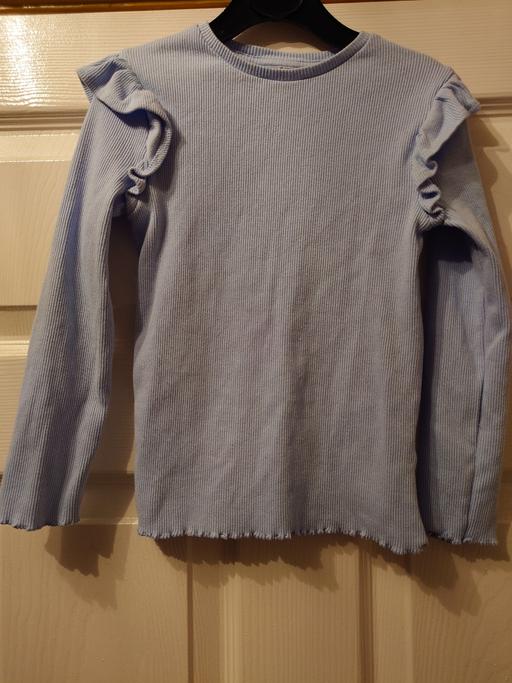 Buy & Sell Leicestershire Charnwood - Photos for Girls blue long sleeved top size 4-5 years