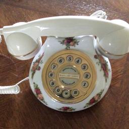 Vintage Royal Albert country roses Telephone 
Never been used 
Been stored in display cabinet
From pet smoke free home
Can collect from BL5 2SA