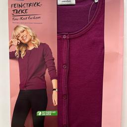 Tchibo Feinstrick Jacke mit Knöpfe Damen
Größe 36/38
NEU Original verpackt