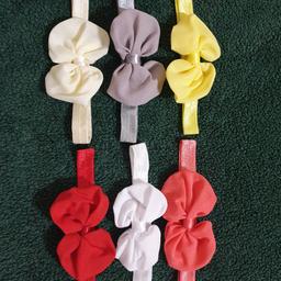 brand new pack of 6 bow headbands for baby
perfect for spring/summer,
wedding, christening, party, valentines, engagement, birthday and much more.
can post at buyers cost
plenty others to look at on my listings