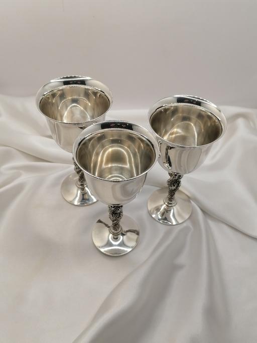 Buy & Sell Kent Tonbridge and Malling - Photos for Three Spanish Valero For Falstaff Goblets