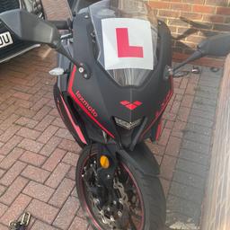 Lexmoto lxr125. Just 5560km. Used to commute - well maintained. Selling as I am looking for a bigger bike. Brilliant for beginners/first time riders. Oxford heated grips. New chain on September 2023. Cat N
Full service done on 31/01/2024. MOT due March 2025
The bike needs head bearing replacement (£30) and bike stand sensor (£20). If you know about bikes you can do this yourself.
Open to offers, no time wasters.
Quick sale - lowering price as there may be some work to do. Still using to commute to work.