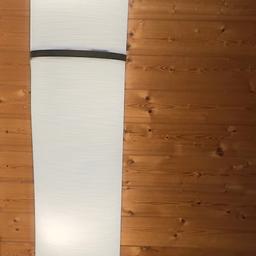 Smarte Standleuchte besteht aus:

- IKEA Vidja Standleuchte
- Meross Meross Smart Wi-Fi DIY Switch
- LED Lampen