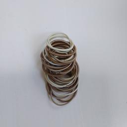 32 thin hair bobbles, new condition. collection only please