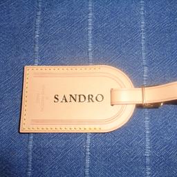 Louis Vuitton Kofferanhänger, Leder, 5,5 cm x 9 cm, mit geprägtem Namen "Sandro", mit Staubbeutel und Box