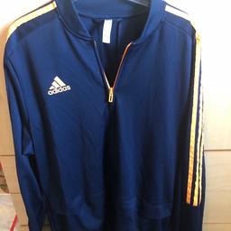 Nice tracksuit top in good condition please see my other items for sale