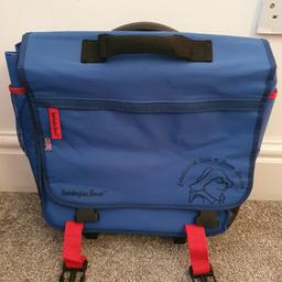Good clean condition,  can be worn like a school bag around the shoulders or can be pulled along as it has a handle and wheels. 

smoke and pet free home,  pickup from bb1 blackburn,  might be able to deliver locally.