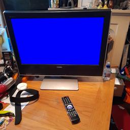 26 inch Toshiba tv

with power cable and new remote
