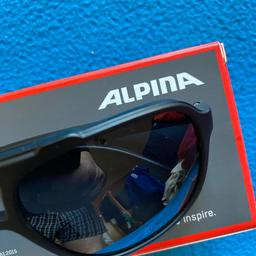 Alpina
Sonnenbrille
Black
Cat. 3
Dunkel getönt
Leider ein „Fehlkauf“, passt mir nicht.
Piloten-Style
Fliegerbrille
OVP vorhanden
1-2x kurz getragen,
Versand lt. Posttarif gerne möglich.

Privatverkauf, keine Garantie, Rechnung od. Rücknahme möglich.