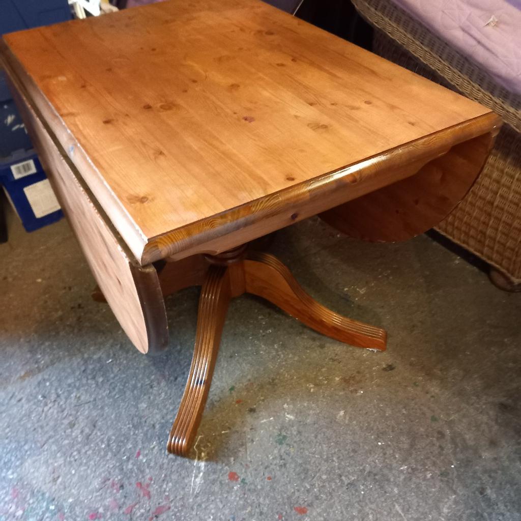 VINTAGE , DROP LEAF PEDESTAL TABLE , GOOD CONDITION , NO CHAIRS , CAN DELIVER LOCALLY FOR PETROL.