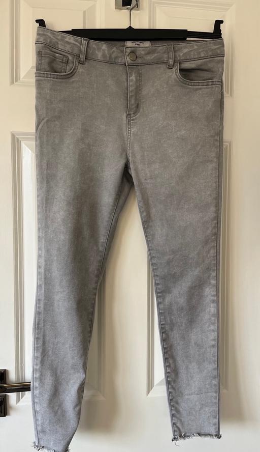 Buy & Sell Surrey Epsom and Ewell - Photos for New look petite skinny jeans