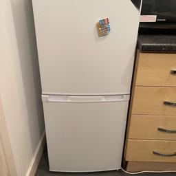 Fridge freezer for sale. Pick up only
Still in excellent condition