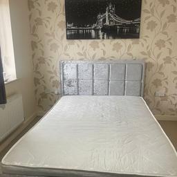 Double bed with headboard and mattress . Pick up only from WV10
Still in excellent condition