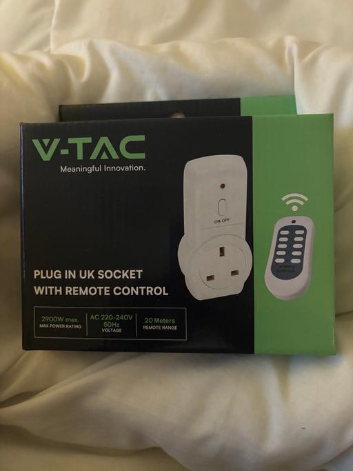 Buy & Sell Kent Thanet - Photos for V- tac plug in socket with control