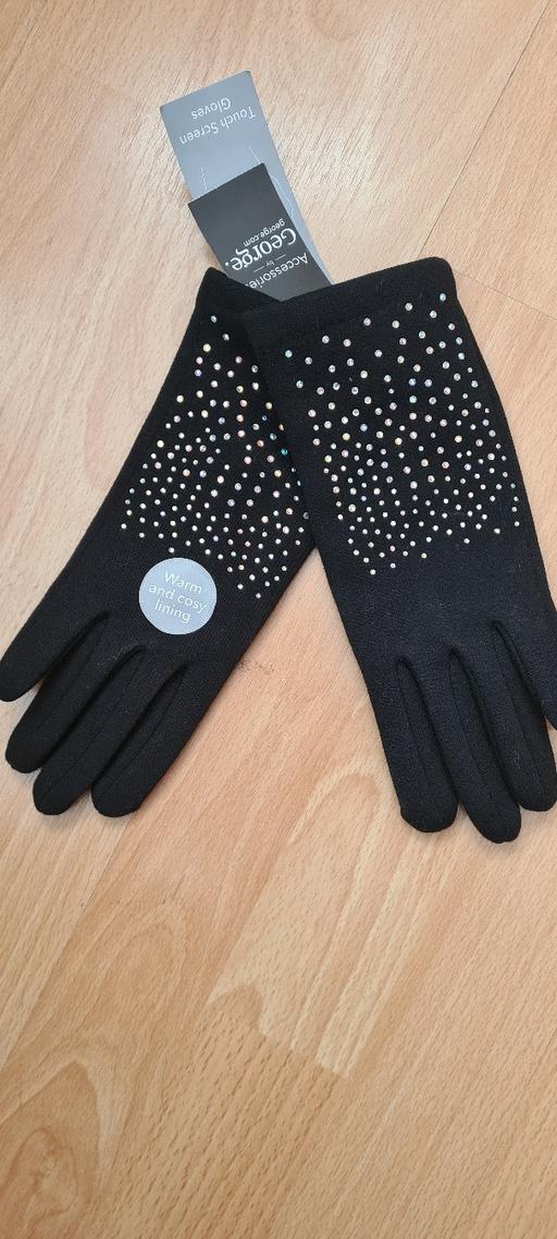 Buy & Sell South East London Croydon - Photos for Ladies Gloves