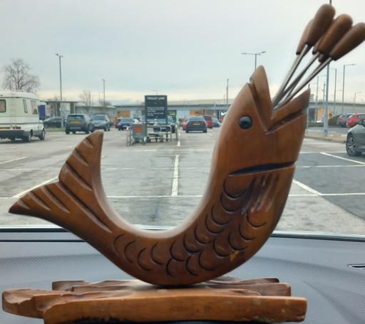 Buy & Sell Merseyside Saint Helens - Photos for carved wooden fish cocktails stick holder