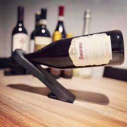 3d printed balancing wine holder, printed by my son on his machine.

Delivered to Crosby and surrounding areas.

thanks for looking.