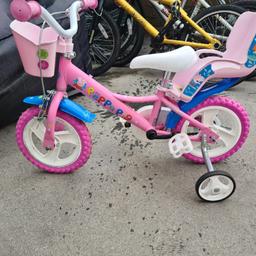 kids Peppa pig bike only used a couple of times paid around £130