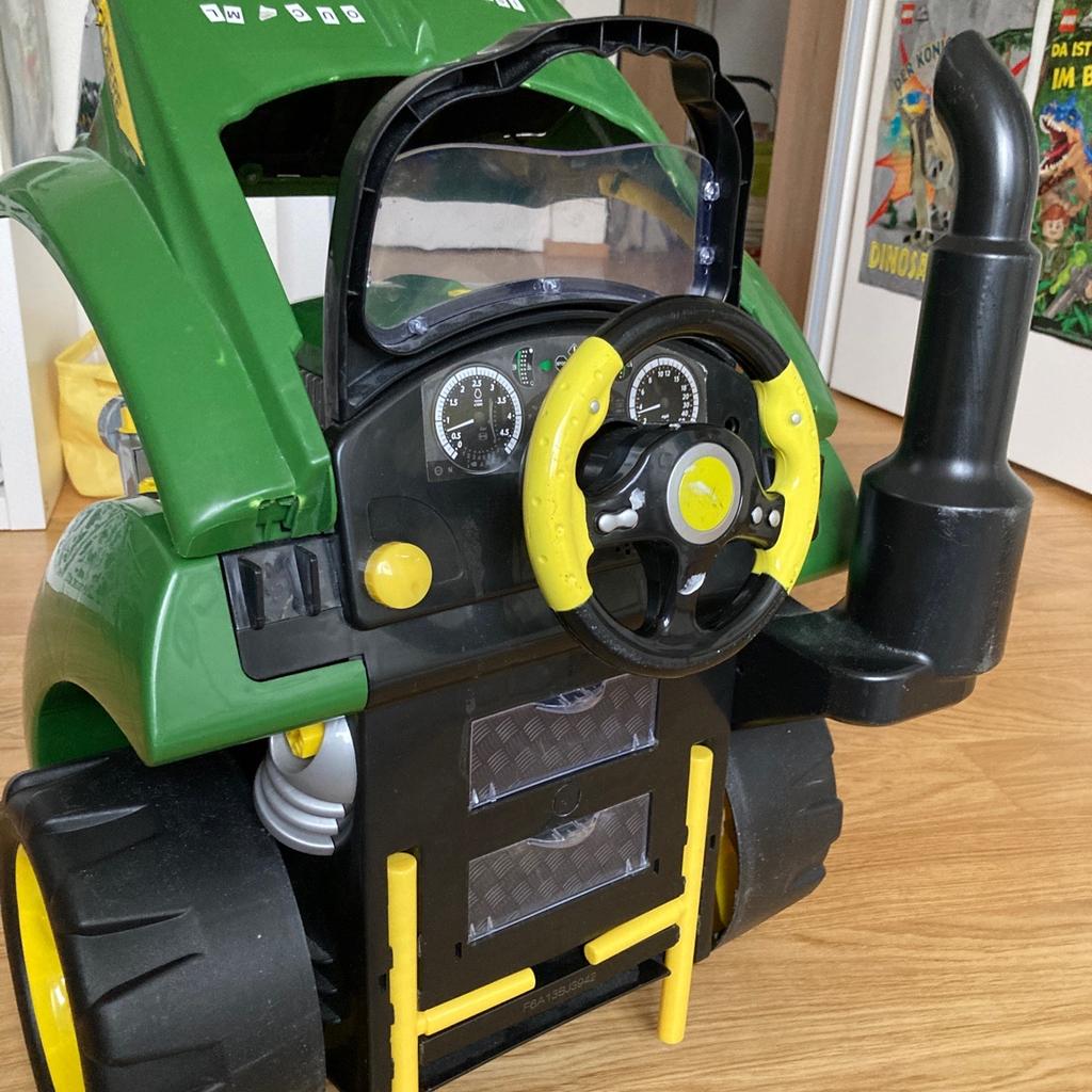 Klein Theo 3916 John Deere Tractor Engine | 56-teilige Traktormotor-Nachbildung mit vielen Funktionen zum Schrauben und Tüfteln | Maße: 43 cm x 40 cm x 52,5 cm | Spielzeug für Kinder ab 3 Jahren

n.P. beim Amazon €99.-