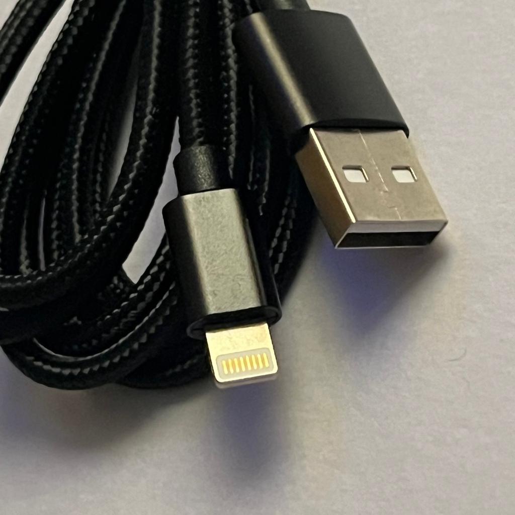 Brand new charger cable for Apple iPhone

Colour - black

Material - nylon

Length - 1m

USB connection

Any question welcome

BUY ONE GET ONE FREE