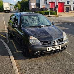 2002 Renault Clio 16V · Hatchback · Driven 93000 miles

Car runs perfectly fine. ULEZ free. 
Dent on the right back side of the car. The damage is on the corner of the car.
Antenna not connected. But it comes with speakers in the back.
Mileage 93000.
Mot running out in March.

For viewing, contact me by message. 
Collection only. Close to Heathrow Airport.
£750