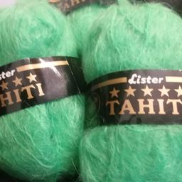 New high quality mohair wool.
81% mohair
14% wool
5% nylon
Lovely green colour.
8 x 25g