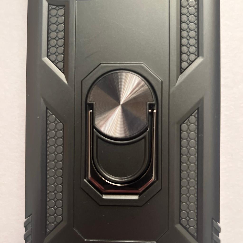 Brand new Apple iPhone 13 armor phone case

In black with a silver magnetic ring stand

Any questions welcome