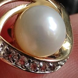 Ohrringe Gold 585
Perle
Neu