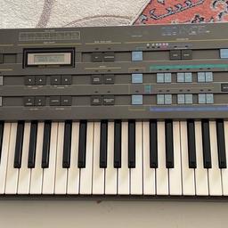 Casio synthesiser keyboard and cable / plug, all the lights come on but there’s no click for the sound, unsure whats wrong so selling as hopefully someone can fix it and have the same musical experience as my husband did. Any questions please message me and I will get my husband to answer them.

SPARES OR REPAIR £200 O.N.O
Collection Only