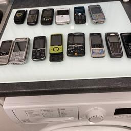14 Old mobile phones untested no charges £10 each or will sell as job lot