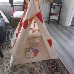 Teepee tent hand made by good canvas, approximately 0.9 meter squar base. It has a storing canvas bag too to store away when needed.
Made for grandchild to play while is with me. Used several time. Price is just coat of material.