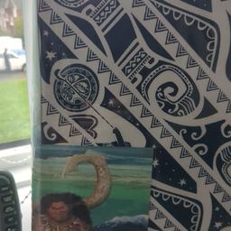 Disney Moana pleated Curtains Brand New but packet open.
Bought oversized. no receipt for return.

size 66"x72"
tie back included