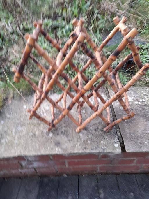 Buy & Sell Hampshire Havant - Photos for Bamboo 10 Bottle Folding Rack