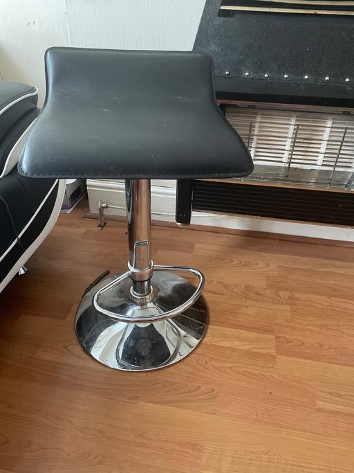 Buy & Sell West Midlands Birmingham - Photos for Bar stool