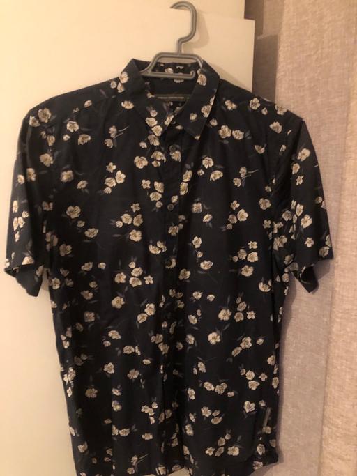 Buy & Sell Greater Manchester Manchester - Photos for Floral shirt