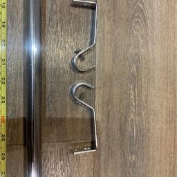 Sold as pictured length of rod is 163 cm see pcts it is not extendable collection only