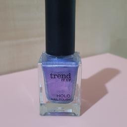 Neu & unbenutzt
Trend It Up Nagellack Holo
Farbe: 060 - Violett

Originalgröße: 11 ml