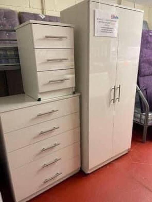 Buy & Sell South Yorkshire Rotherham - Photos for NOVA WHITE GLOSS WARDROBE CHEST AND BEDSIDE