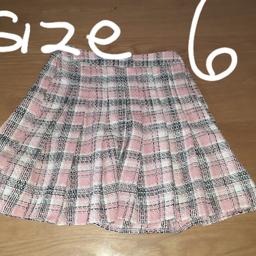 Pink checked tweed effect skirt
BRAND NEW (LABELS REMOVED) NEVER WORN 
From NEW LOOK 
FROM SMOKE & PET FREE HOME
LISTED ELSEWHERE 
COLLECTION B31 OR B32 OR B14