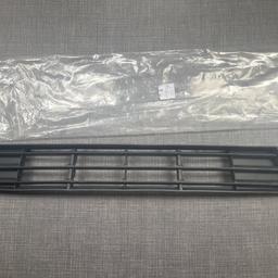 Brand new Genuine BMW 5 series F10 2014 lower front bumper grill 
To suit 2014-2016 models 
Collection from WV12