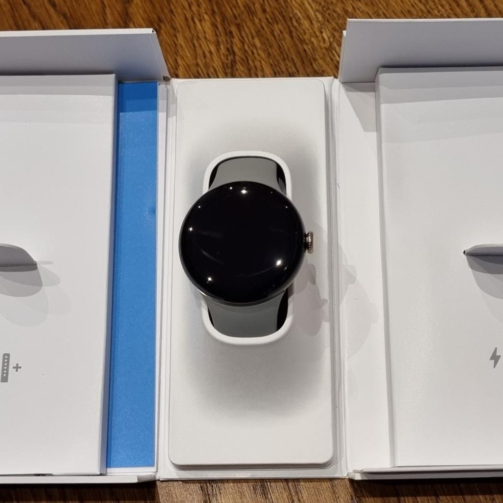 Brand new Google Pixel 2 LTE (4G and Wi-Fi enabled) in Champagne Gold, in original box with all accessories, incl small and large straps in Hazel.
The box was opened, but the watch is unused.
It is unlocked as it came straight from Google.