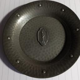 antique don pewter pin dish
in great condition see images for details. combined post available.