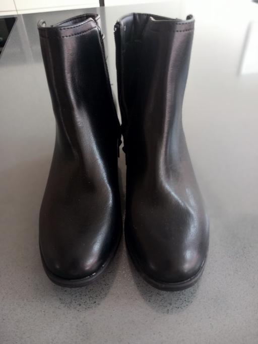 Buy & Sell Cheshire West and Chester Winsford Industrial Estate - Cheshire West and Chester - Photos for ankle boots