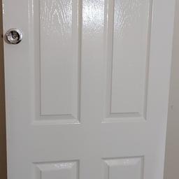 White Gloss Internal Doors with lock 

In excellent condition

Cash on collection

Collection from Leicester