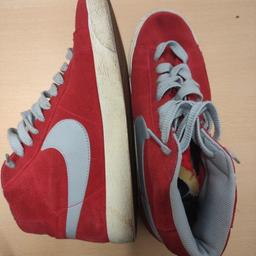 These have been worn but plenty of life left in them and in great condition.

Only selling due to no longer wearing them.