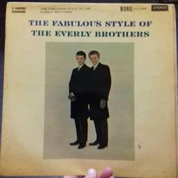 VINTAGE VINYL
The Fabulous Style Of The Everly Brothers
HA-A 2266
(Original Mono Recording on London Label 1960)
Overall condition is pretty good: one or two surface scratches (see photo for the worst!) but plays well

*Postage possible at buyer's expense with payment by PayPal please