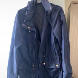 Only worn 2-3 times
May have a little bit of stains but its still in perfect condition to wear
Includes a hood and two front pockets
No wears and tears and in great shape

#raincoat #papaya #raincoat #raincoat #raincoat #coat #navycoat #raincoat #coat