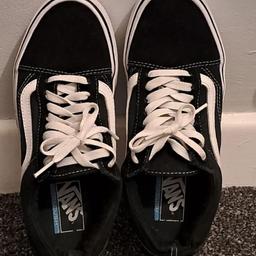 Like new. Hardly used.
Only used them once for a few hours.
Still in good condition and lots of life left in them.
Size: 6 (UK Women's)
Only selling as I don't wear them anymore.
Laces might need a wash but haven't got time to do that so buyer will need to wash them.
No box for them.
RRP £75
Selling them way cheaper than what I paid for them as I need them gone ASAP.
£40 No offers please - bargain price already.
Collection only.
Can post if postage costs are covered.