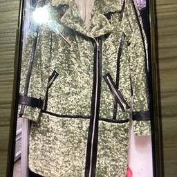 Worn once like brand new river island coat size 12 big sizing cost £100 gorgeous coat pick up fit 14bargain worth the money £22