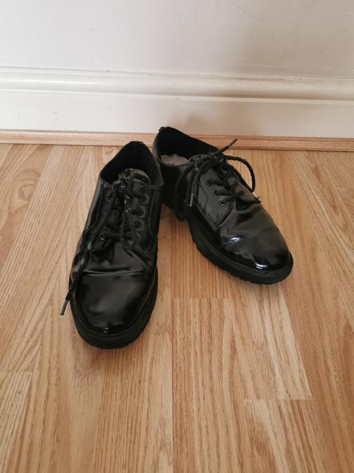 Buy & Sell North London Arnos Grove - N14 - Photos for black patent leather shoes size 4